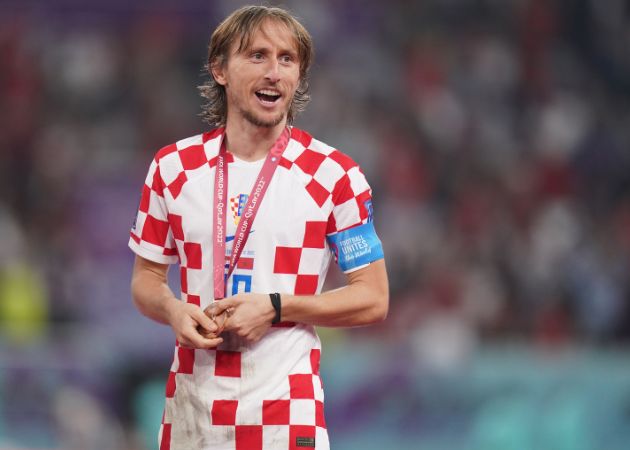 Tây Ban Nha thắng đậm, Modric vẫn để lại dấu ấn