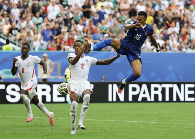 Read more about the article Kylian Mbappe lên tiếng dập tin đồn rạn nứt với Dembele