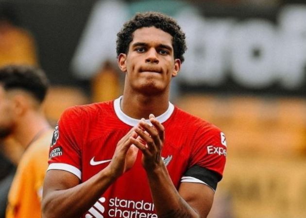 Chelsea bắt đầu đàm phán chiêu mộ Jarell Quansah