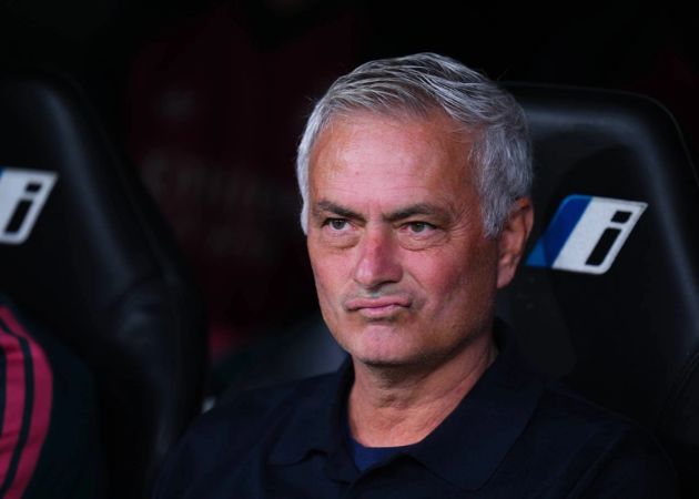 Read more about the article Mourinho gây sốc sau chiến thắng trước Villarreal