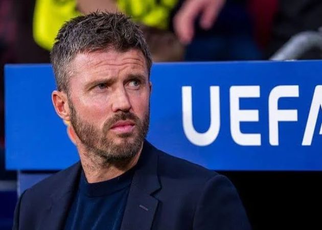 Carrick giữ vững lập trường giữa áp lực tại Manchester United
