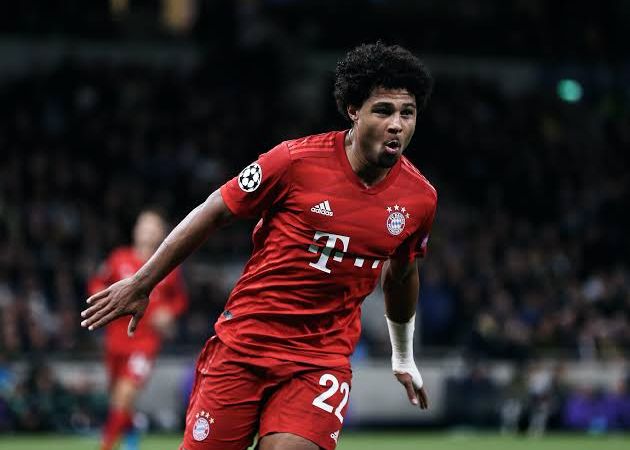 Gnabry và cuộc tái ngộ đầy cảm xúc với Arsenal