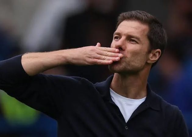 Xabi Alonso khép lại quá khứ, hướng tới tương lai