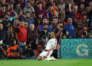 Mbappe gieo sầu cho Barcelona