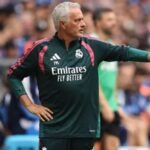 Mourinho tuyên chiến với La Liga